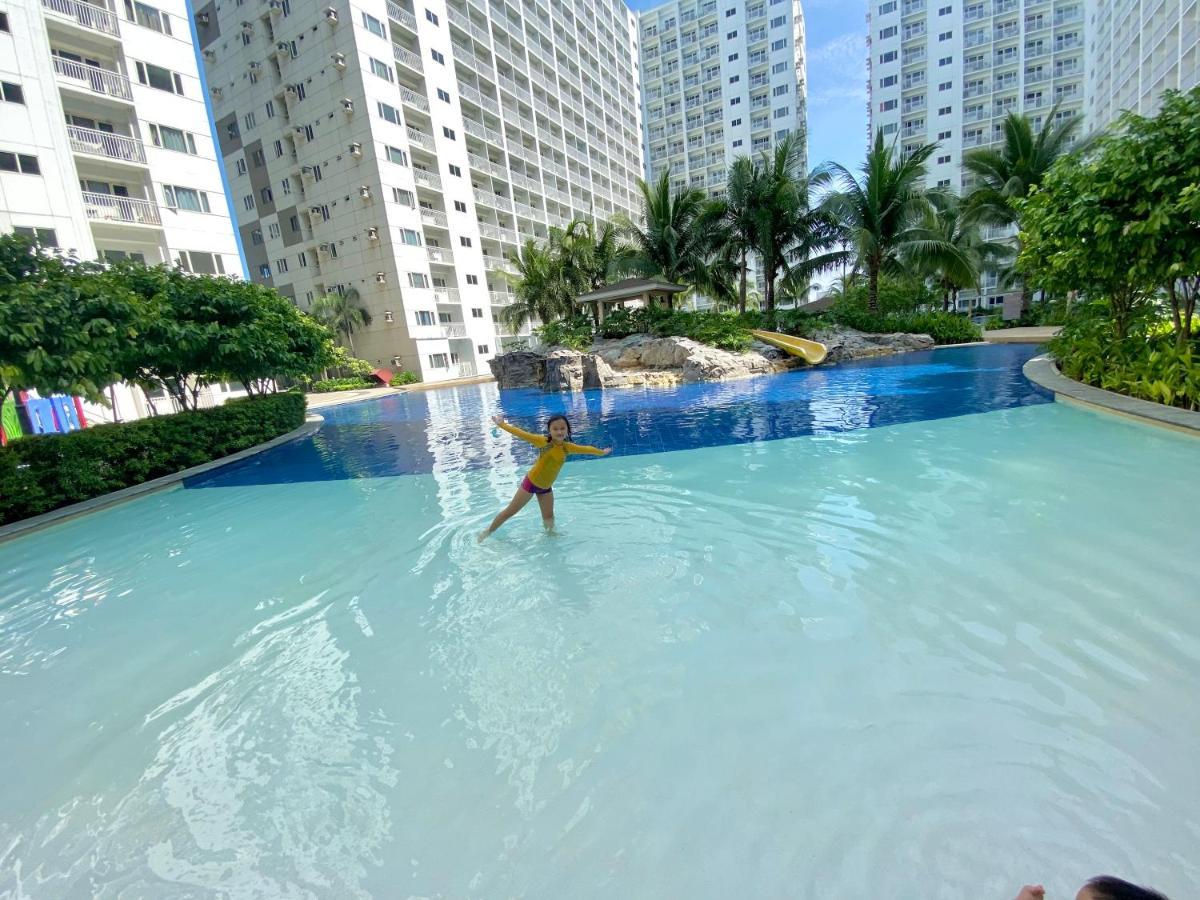 Santiorini at Shore Residences Pasay Esterno foto