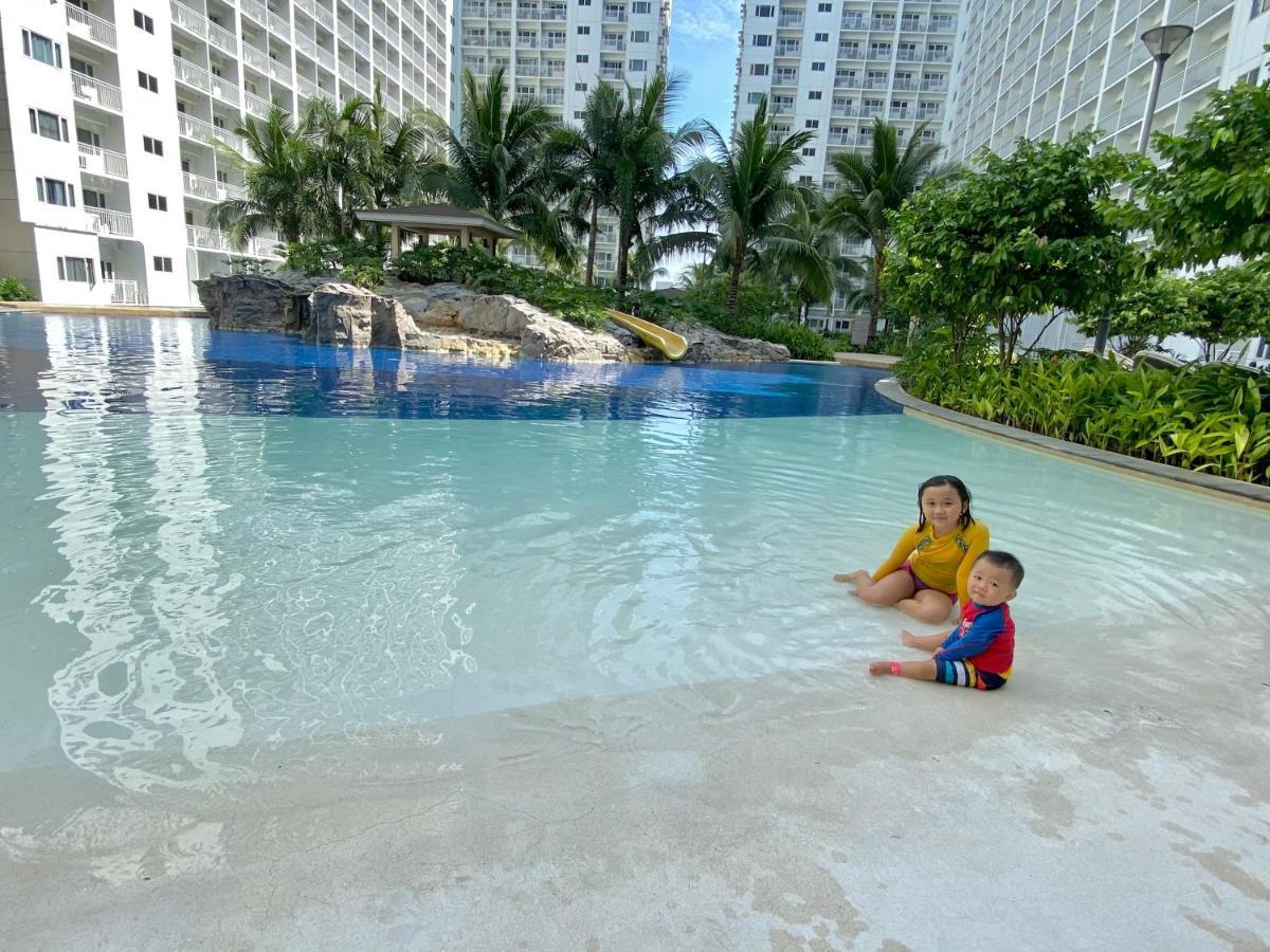 Santiorini at Shore Residences Pasay Esterno foto