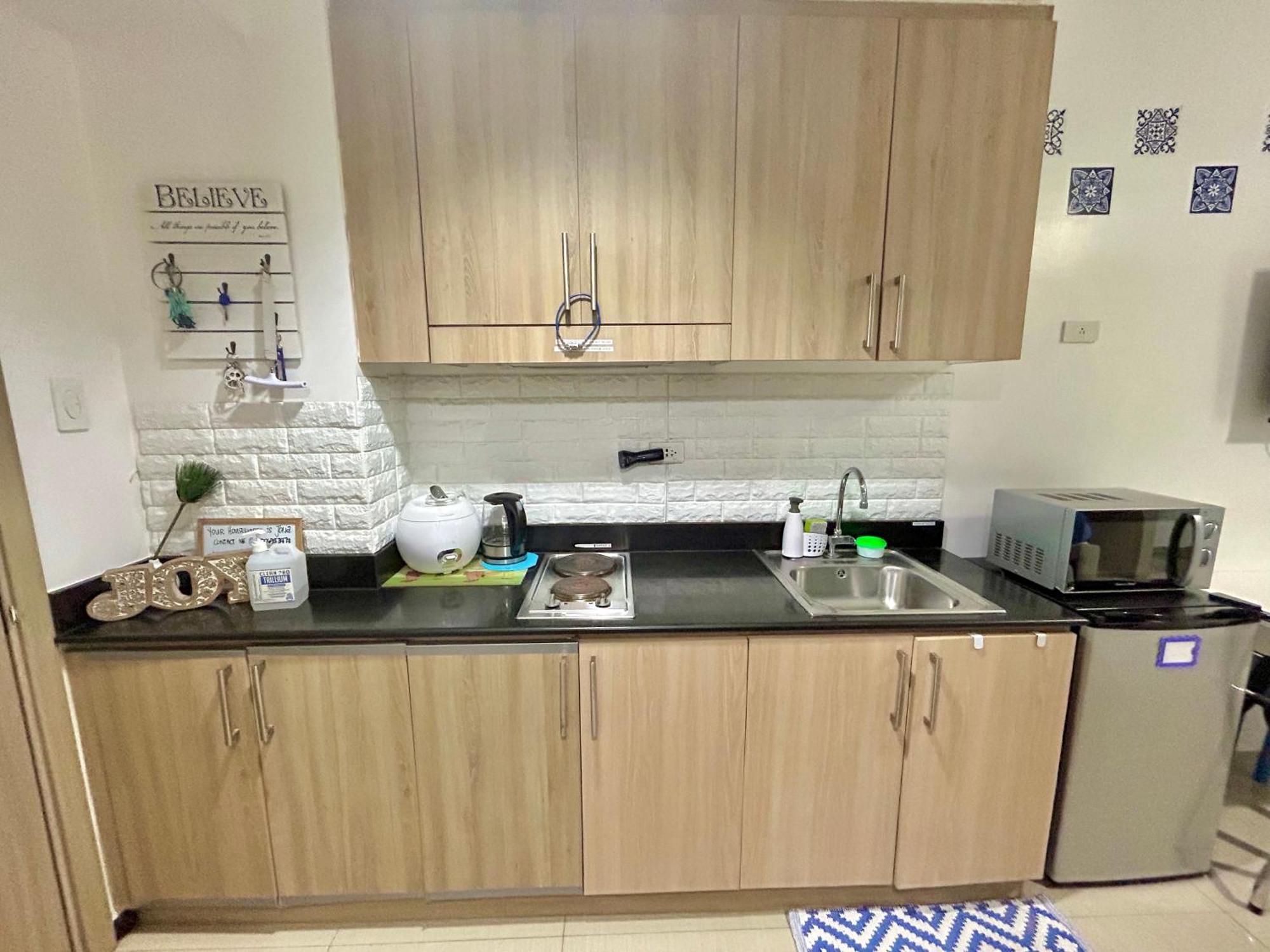 Santiorini at Shore Residences Pasay Esterno foto