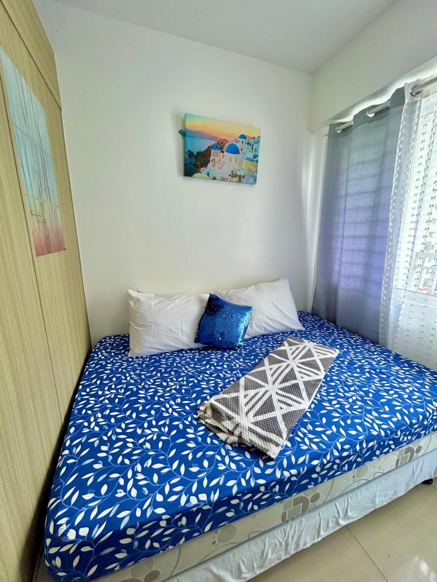 Santiorini at Shore Residences Pasay Esterno foto